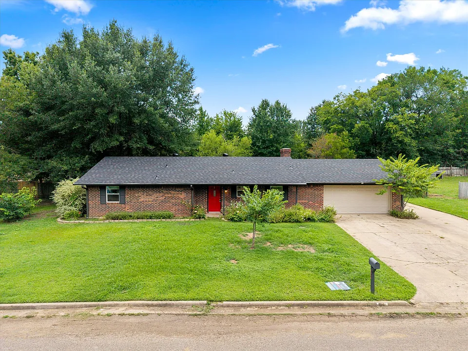 524 Park Ln