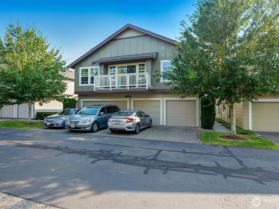 1st image of 4678 Wade Street #201