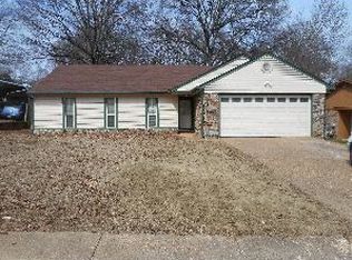 6392 Oak Park Dr, Memphis, TN 38134