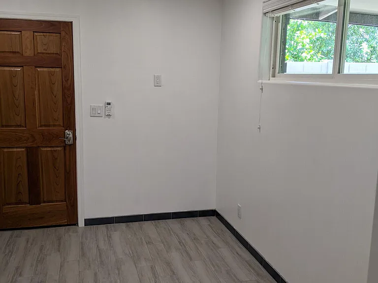 1315 E Orange St #B — Photo 3
