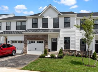 60 Rosemary Way, Mount Laurel, NJ 08054