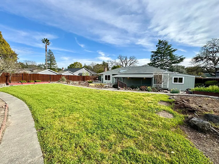 177 Merner Dr — Photo 41