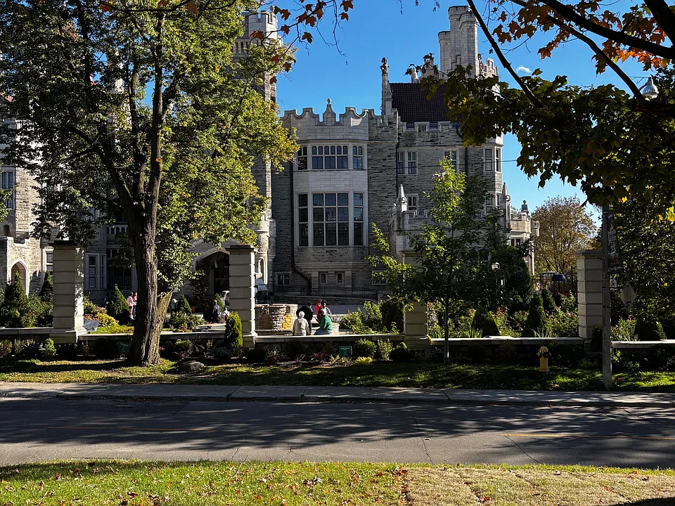Building Photo