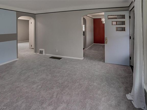 4th image of 8018 Bertha Ave