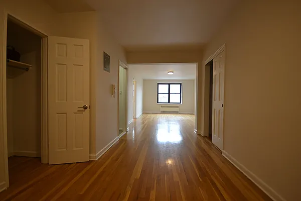 Rented by Silverstein Collection LLC  | media 11