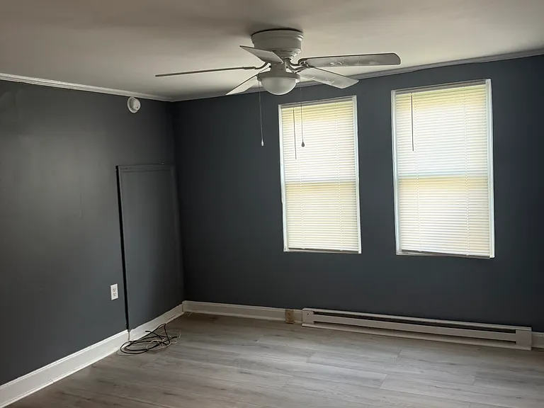 404 Greer Ave — Photo 4