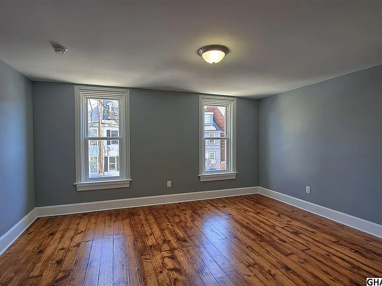 1414 Green St — Photo 11