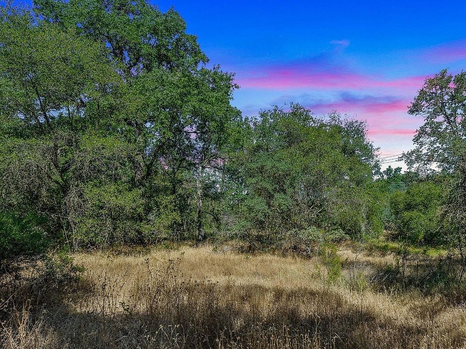 1st image of Acres 3 Angel Ln