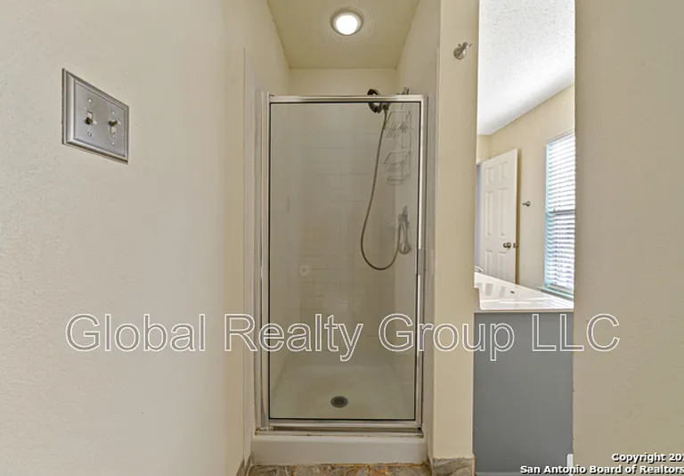 2913 Candleberry Dr — Photo 13