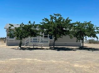 14626 Monte Vista Rd, Phelan, CA 92371
