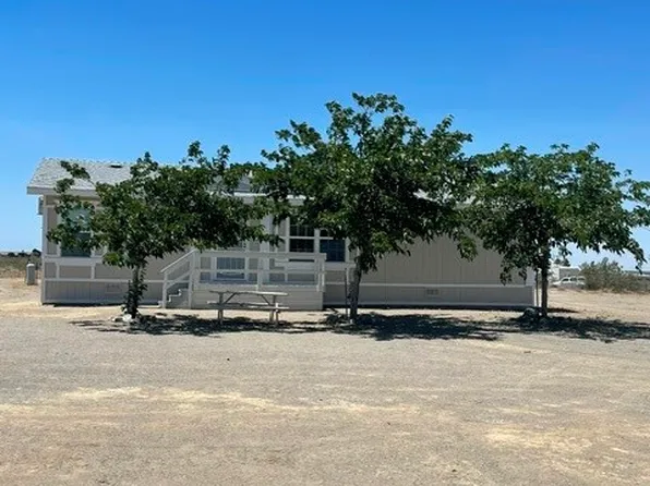 14626 Monte Vista Rd, Phelan, CA 92371