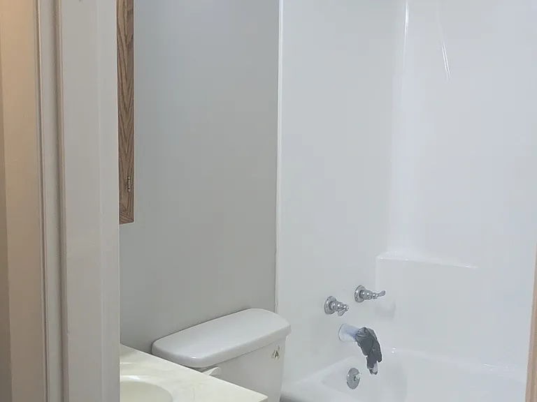 106 Arbour Ct — Photo 8