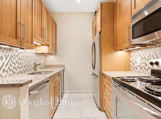 23 10th St #3D, Manhattan, NY