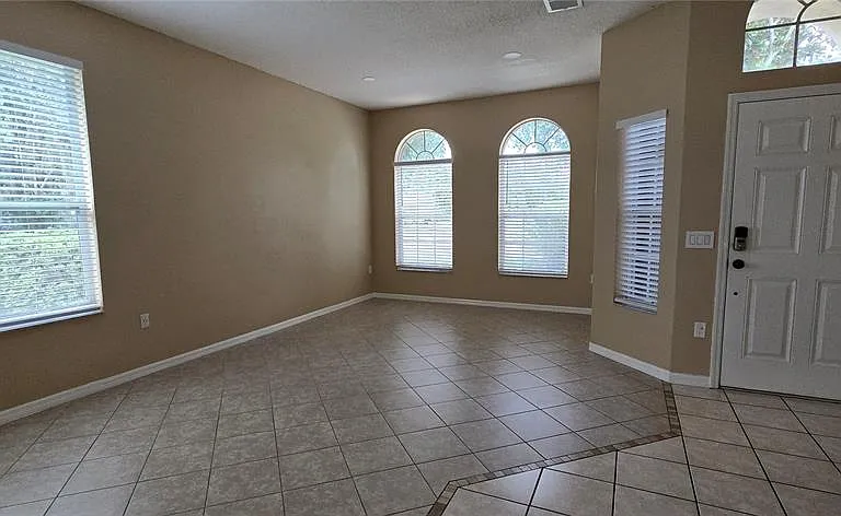 2227 Oakington St — Photo 4