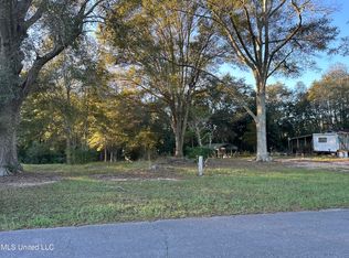 381 Osborn Moody Rd, Poplarville, MS 39470