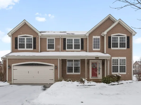 658 N Silver Leaf Ln, Round Lake, IL 60073