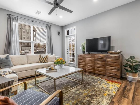 Meeder Flats Apartment Homes | 1000 Strand Rd, Cranberry Township, PA