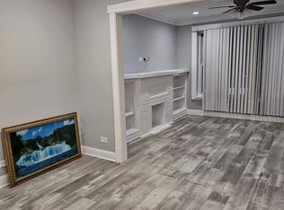 2508 W Devon Ave #2, Chicago, IL 60659