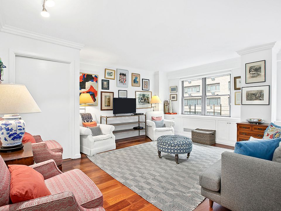1st image of 10 W 15th St APT 809