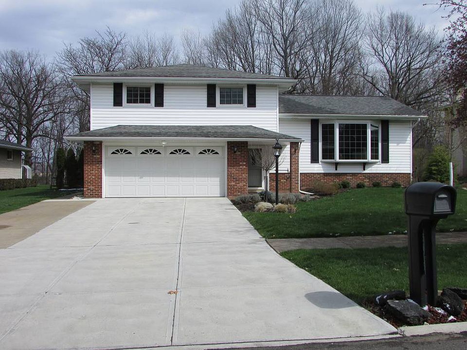 1st image of 5615 Essex Dr