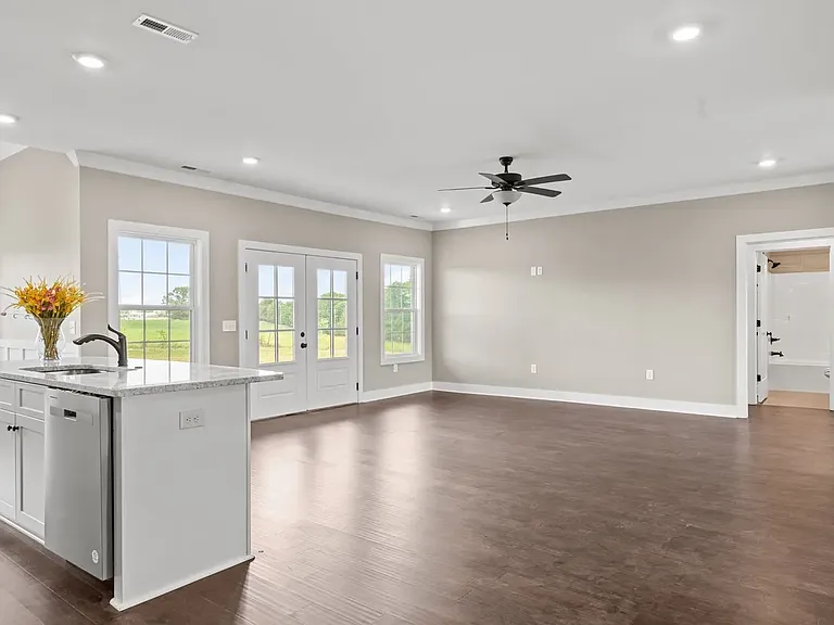 52 Lookout Dr — Photo 8