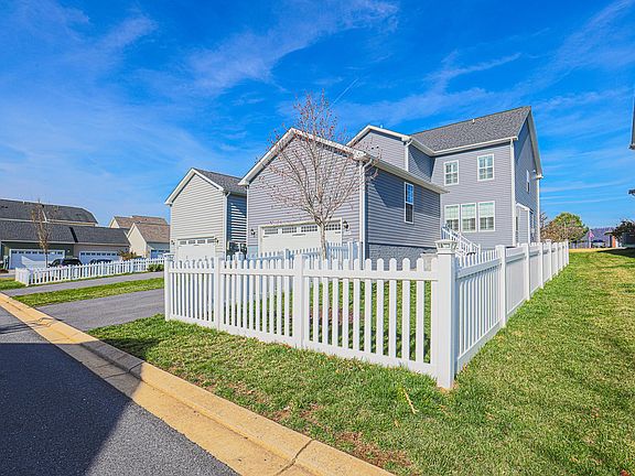 3rd image of 809 Jefferson Pike