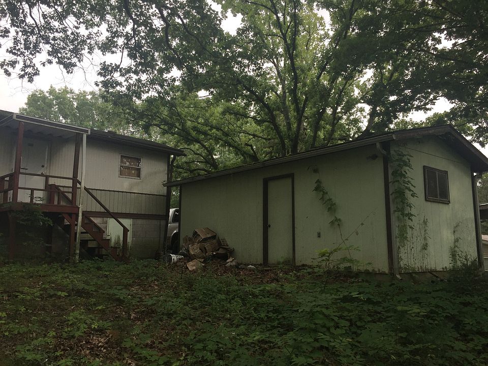 2nd image of 345 Wild Prairie Rd