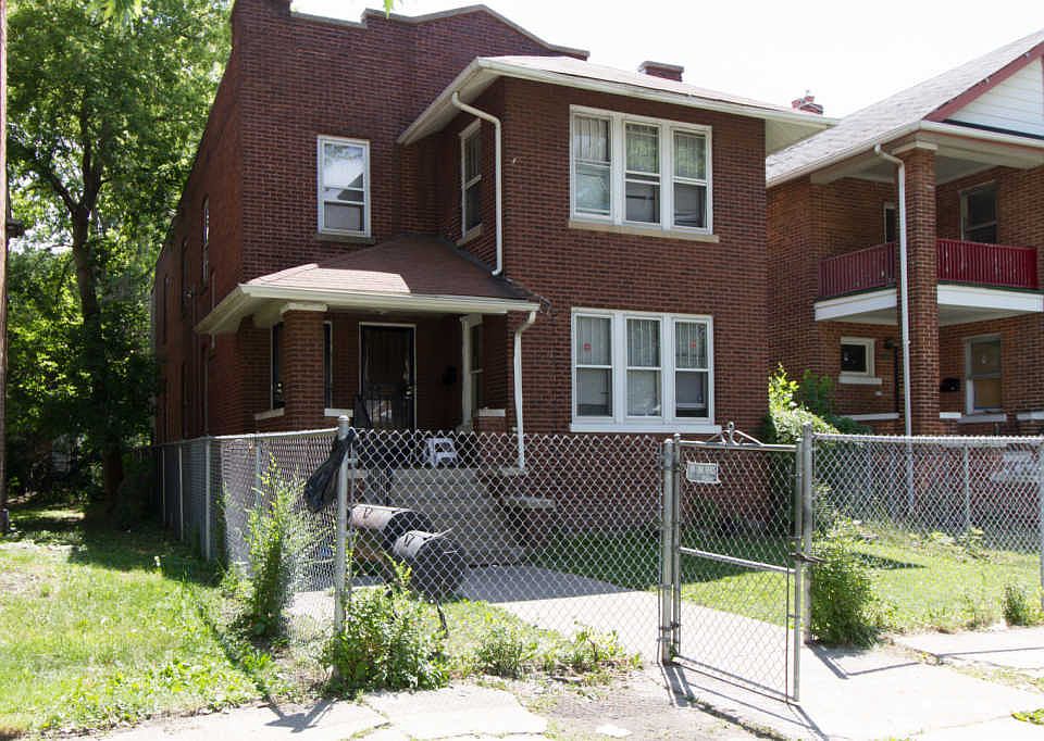 2nd image of 15605 Myrtle Ave