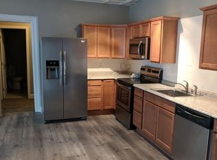 35 W Main St, Macedon, NY 14502
