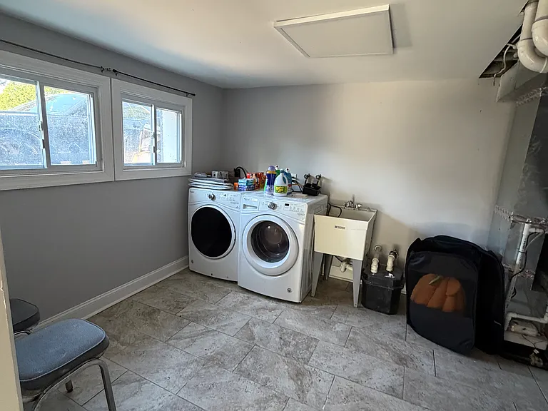 6409 Brook Ave — Photo 36