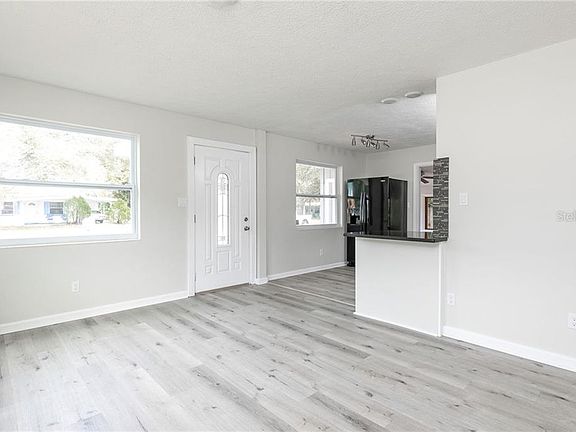 5th image of 7050 Dartmouth Ave N