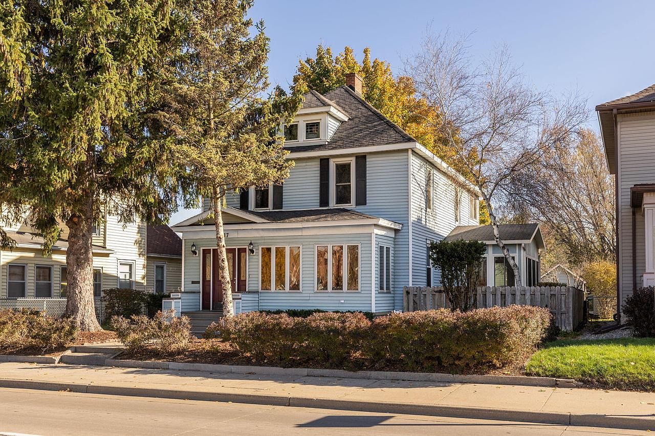 1017 West AVENUE SOUTH South, La Crosse, WI 54601 Zillow