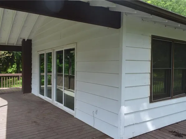 34 Lindsey Hill Ln, Zirconia, NC 28790