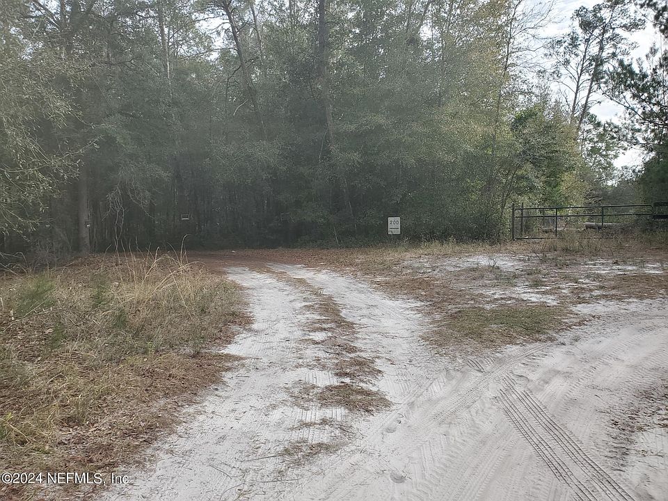2nd image of 202 SANDY Lane