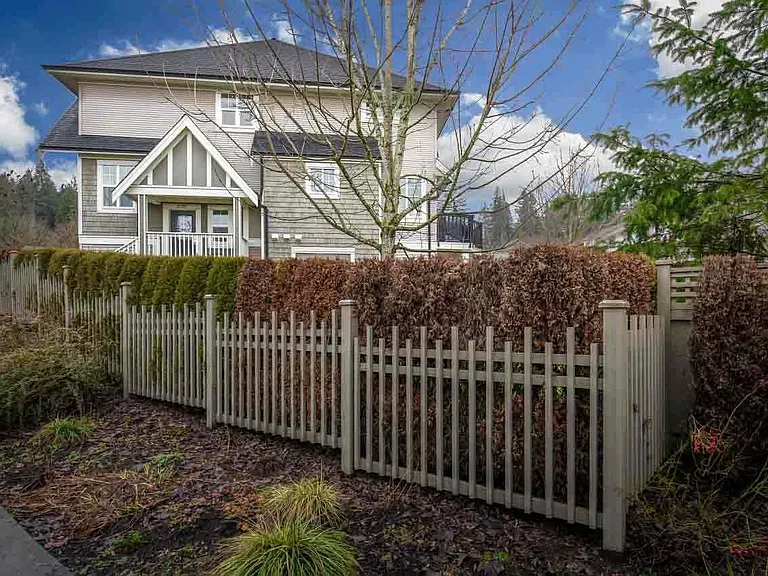 3355 Devonshire Ave — Photo 19