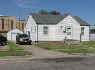209 E 6th St, Hays, KS 67601