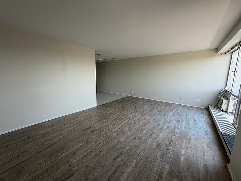 29 Concord Ave #815 — Photo 2