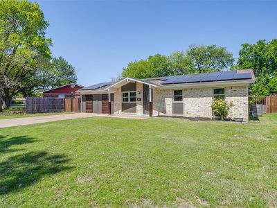 436 Nathan St, Burleson, TX, 76028