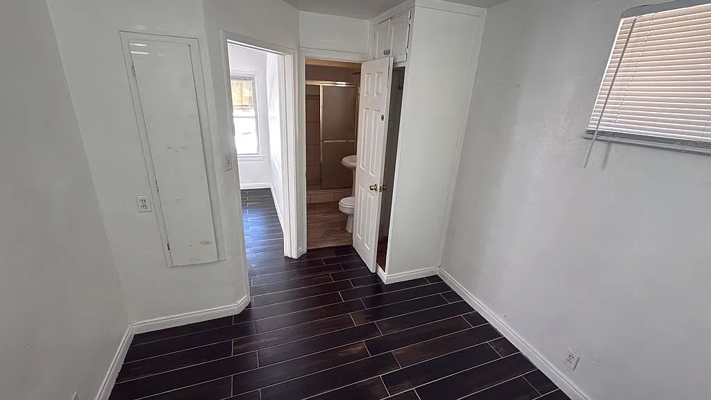 1 bed, 500 sqft, $1,750 — Photo 3