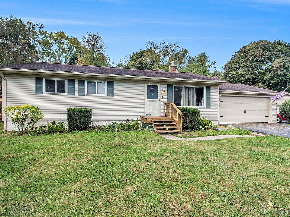 1st image of 2291 Oakdale Dr