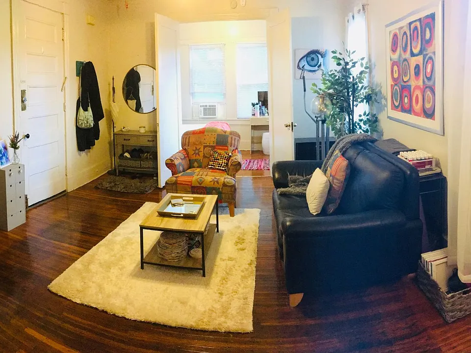 351 Goodman St S #1
