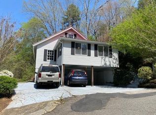 107 Mooreland Heights St, Murphy, NC 28906