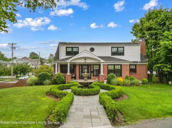 99 Geldner Ave, Staten Island, NY 10306