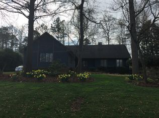 320 Round Ridge Rd, Spartanburg, SC 29302