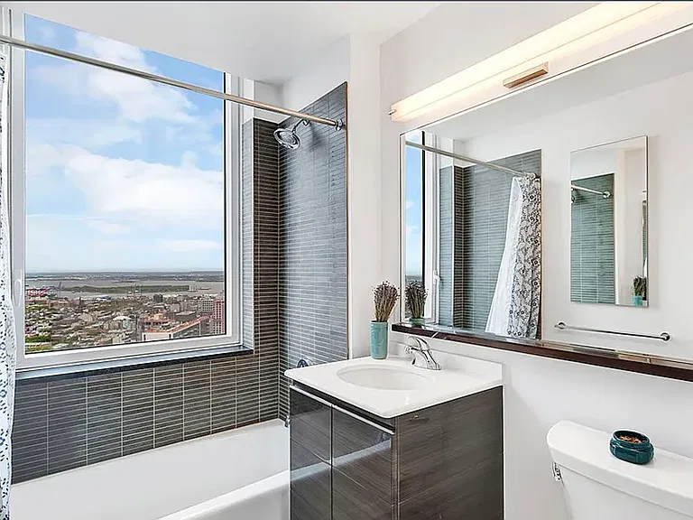 66 Rockwell Pl #40D — Photo 5
