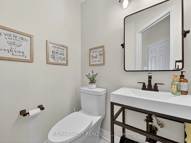 138 Gristone Cres — Photo 7