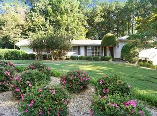2770 Parkview Dr, Atlanta, GA