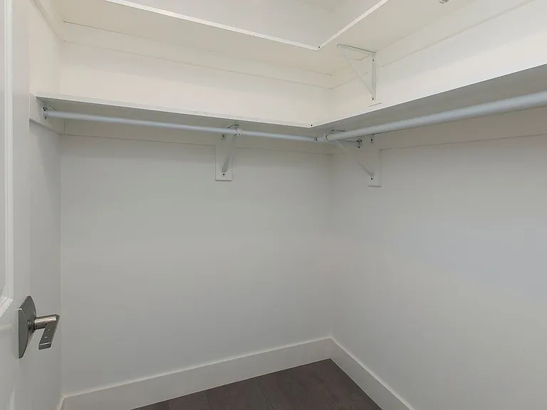 1555 Oak St #850R — Photo 14