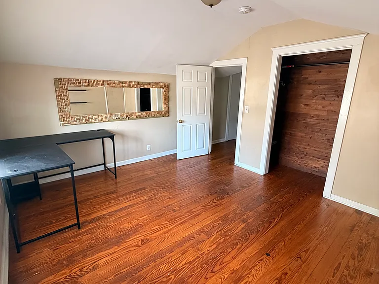 759 Roycroft Pl — Photo 23