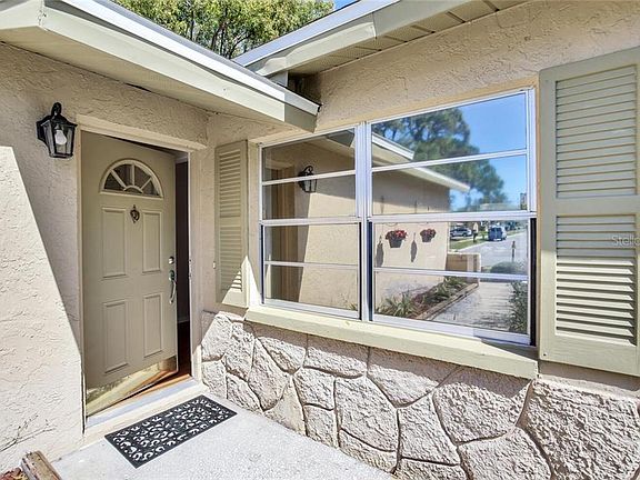 3rd image of 8507 Jennifer Ln
